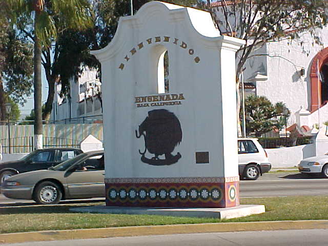 welcometoensenada.jpg